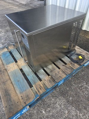 Piper ABM031s, 22" Countertop Blast Chiller / Shock Freezer, 3 Pan Used